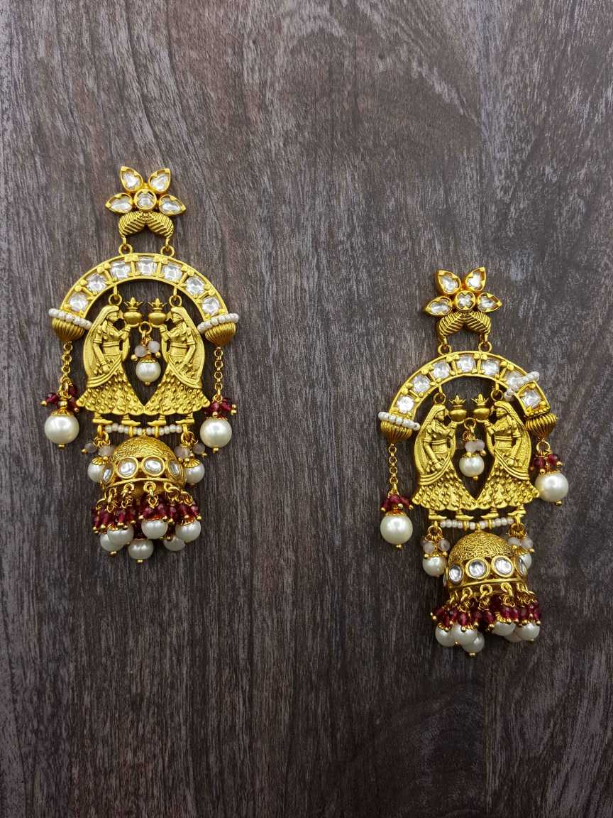 EARRING in BOUTIQUE Style | Design - 20457
