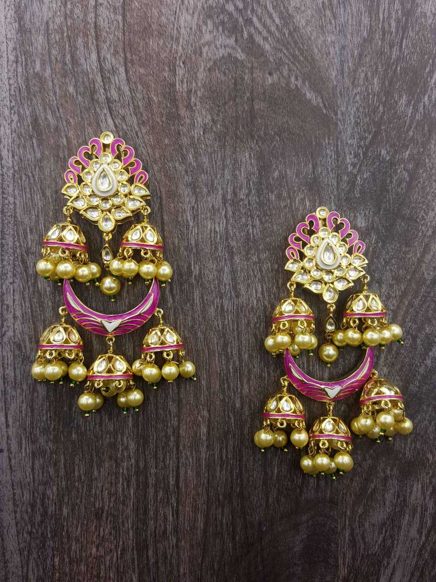 boutique-earring-ERBQ20534RNWHHG