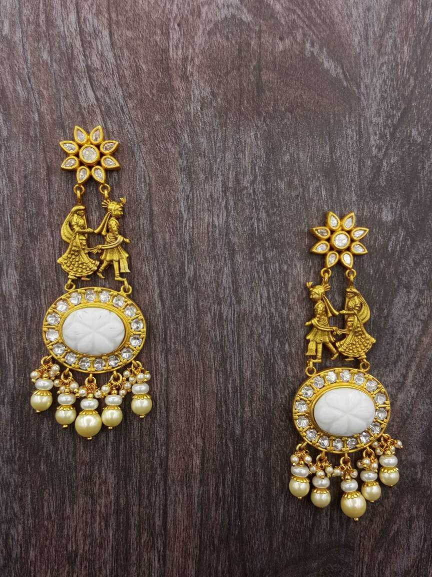 boutique-earring-ERBQ20559WHGT