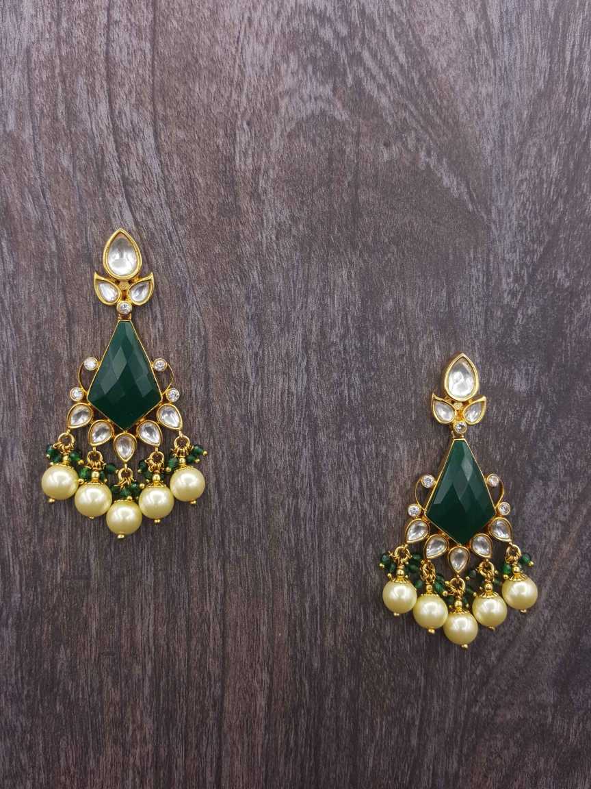 boutique-earring-ERBQ20564EMHG