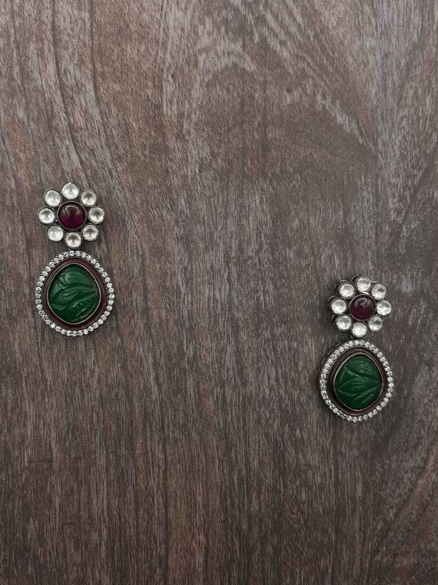 boutique-earring-ERBQ20569CLGNBD