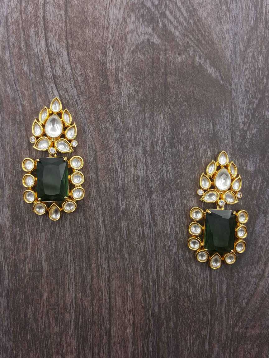 boutique-earring-ERBQ20599MHHG