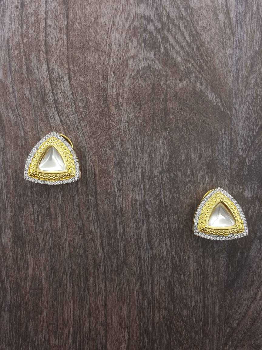 boutique-earring-ERBQ20624CLHG
