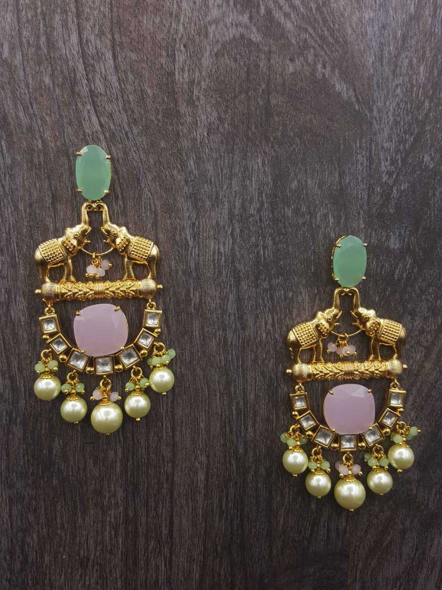boutique-earring-ERBQ20647PKGMHG