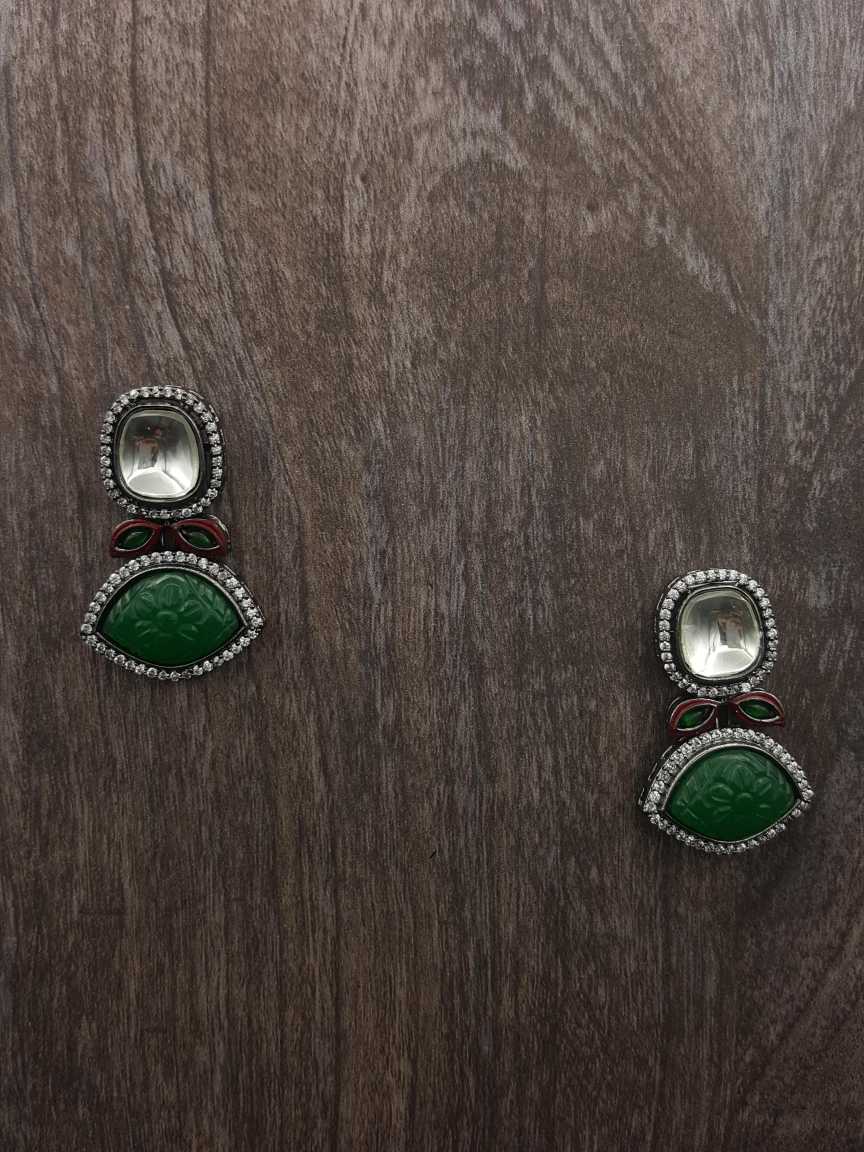 EARRING in BOUTIQUE Style | Design - 20688