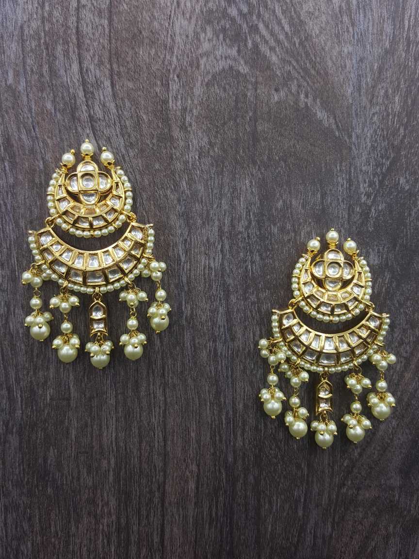 EARRING in BOUTIQUE Style | Design - 20704