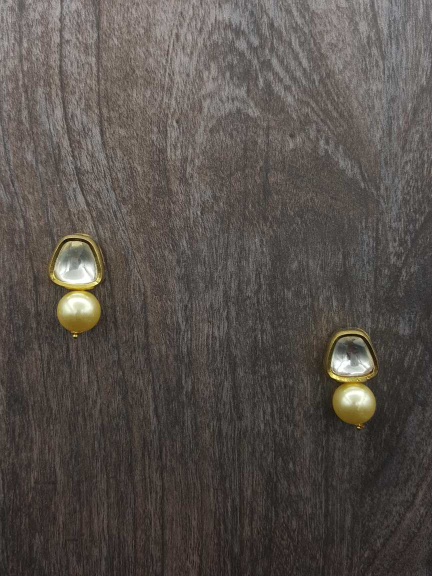 EARRING in BOUTIQUE Style | Design - 20746