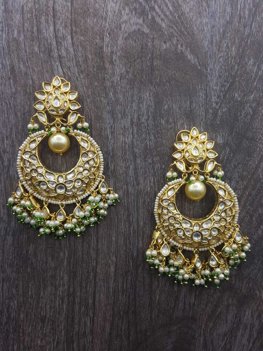 EARRING in BOUTIQUE Style | Design - 20747
