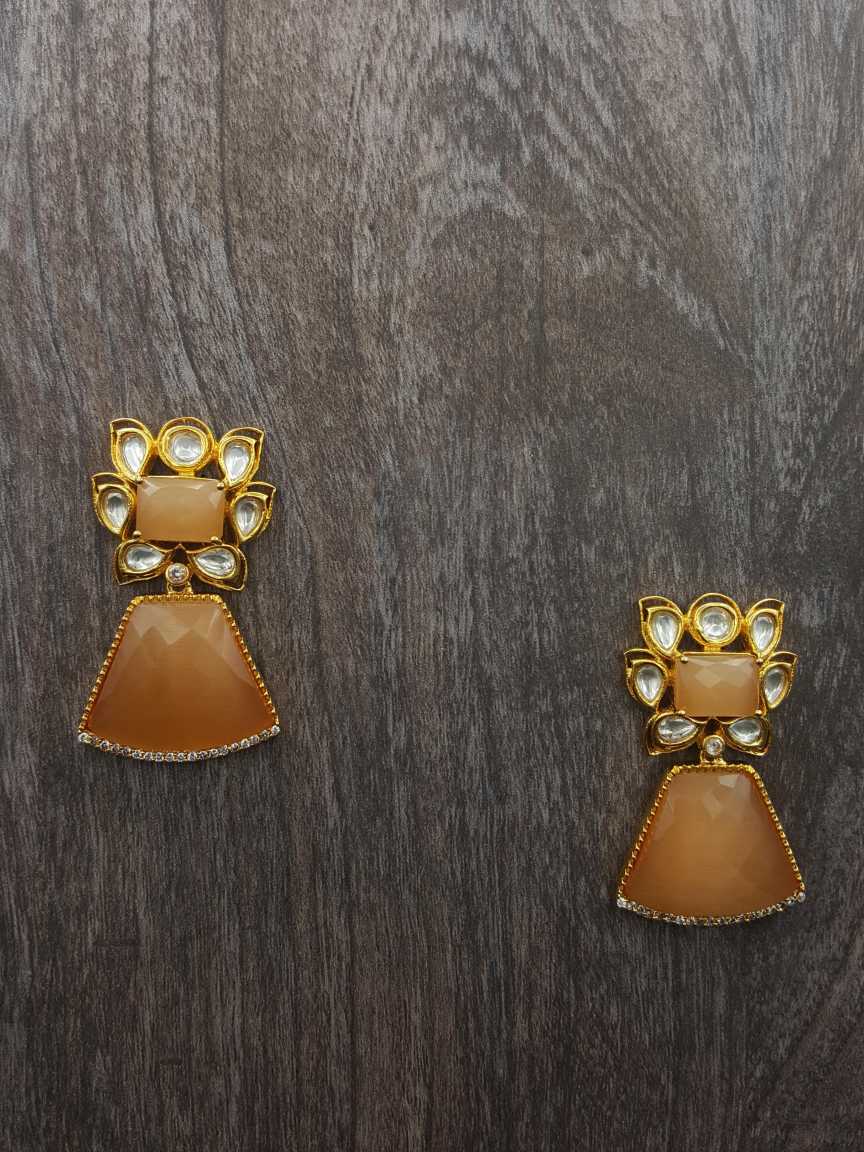 EARRING in BOUTIQUE Style | Design - 20751