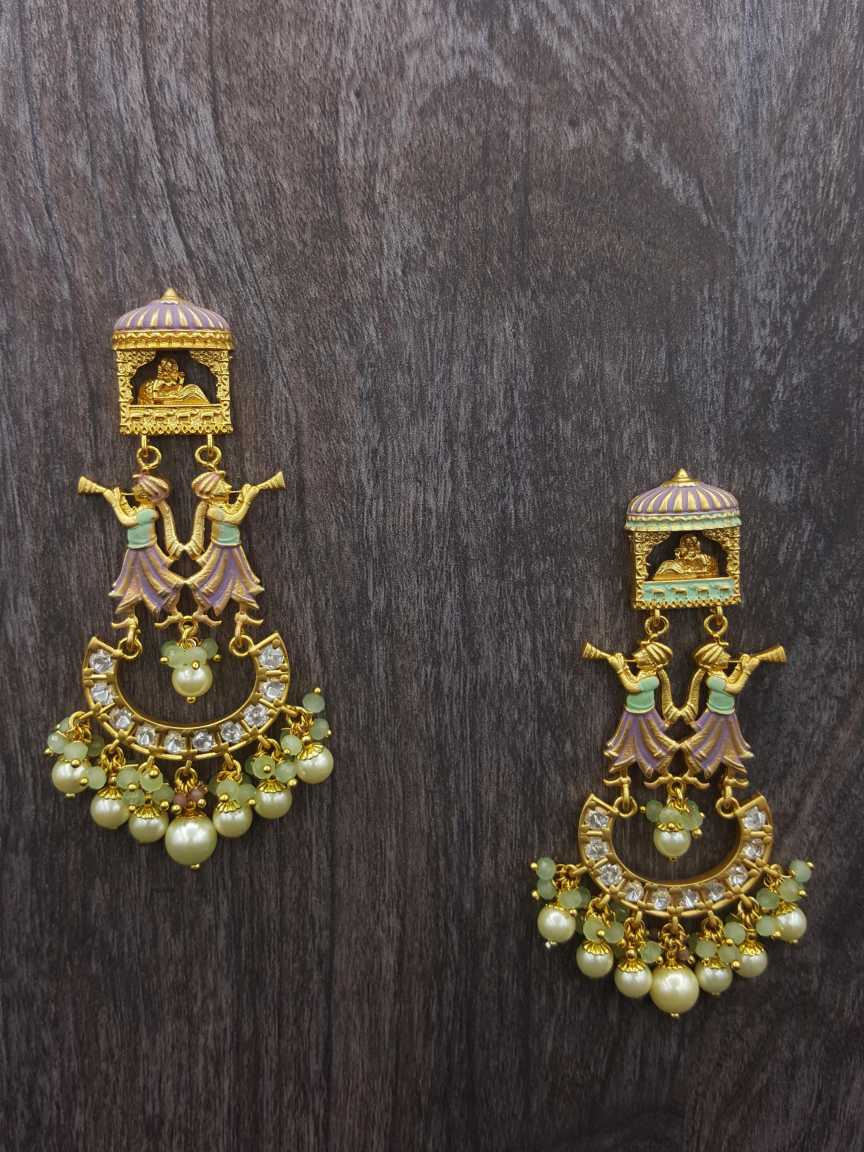 boutique-earring-ERBQ20771PRGMHG
