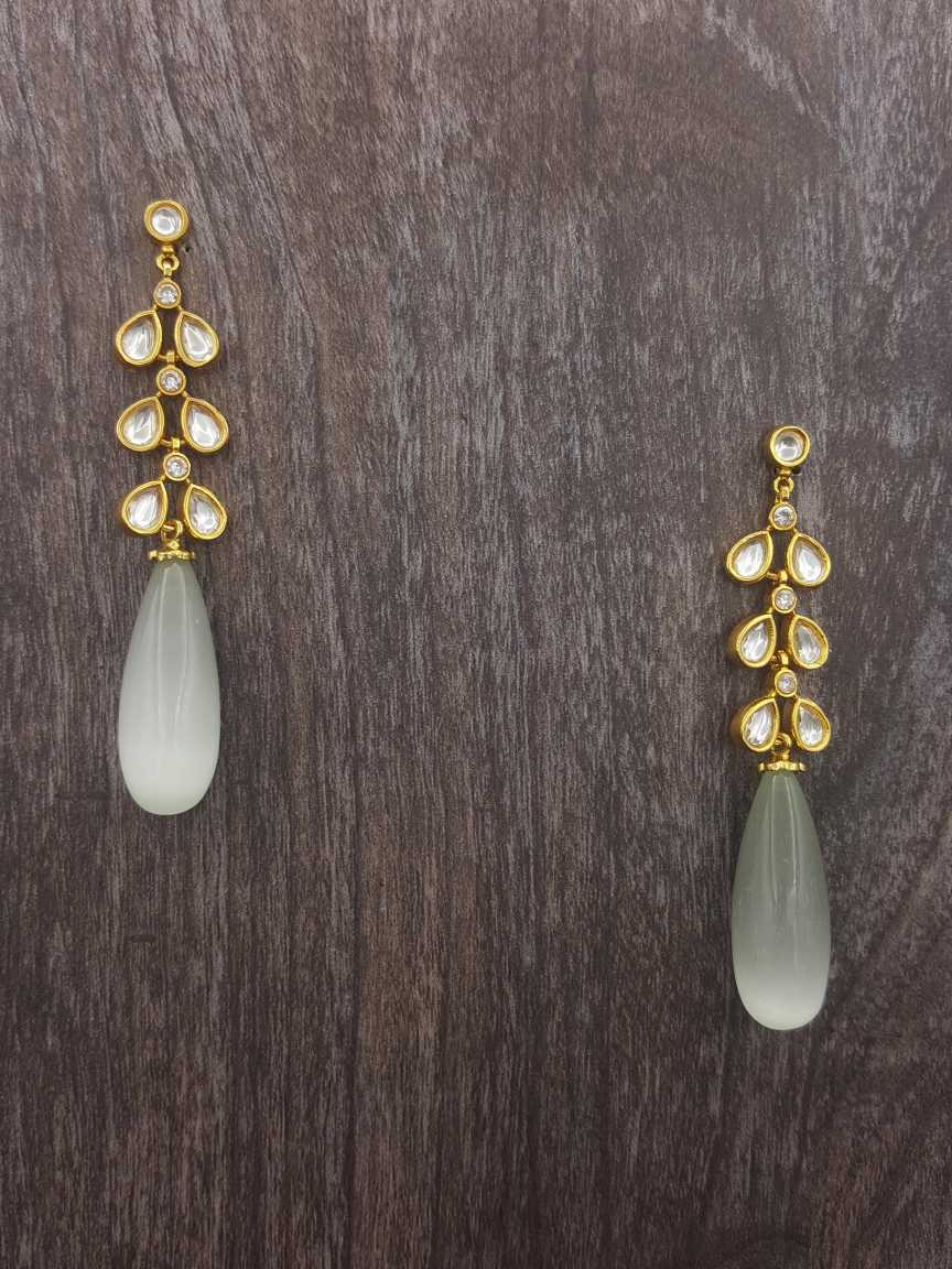 boutique-earring-ERBQ20801WHHG
