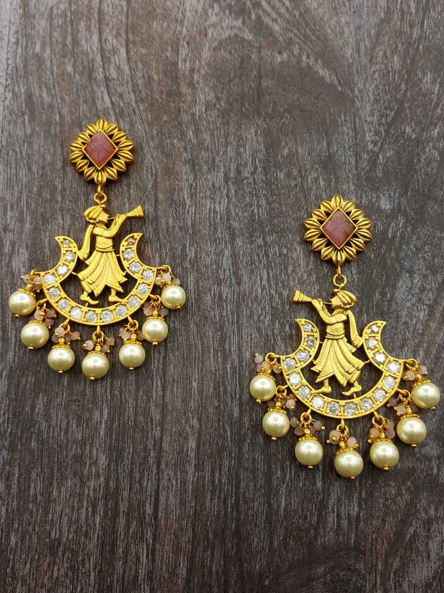 boutique-earring-ERBQ20822PKHG