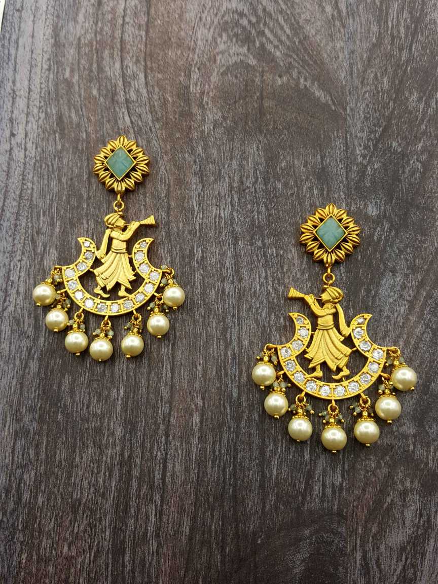 boutique-earring-ERBQ20822SBHG