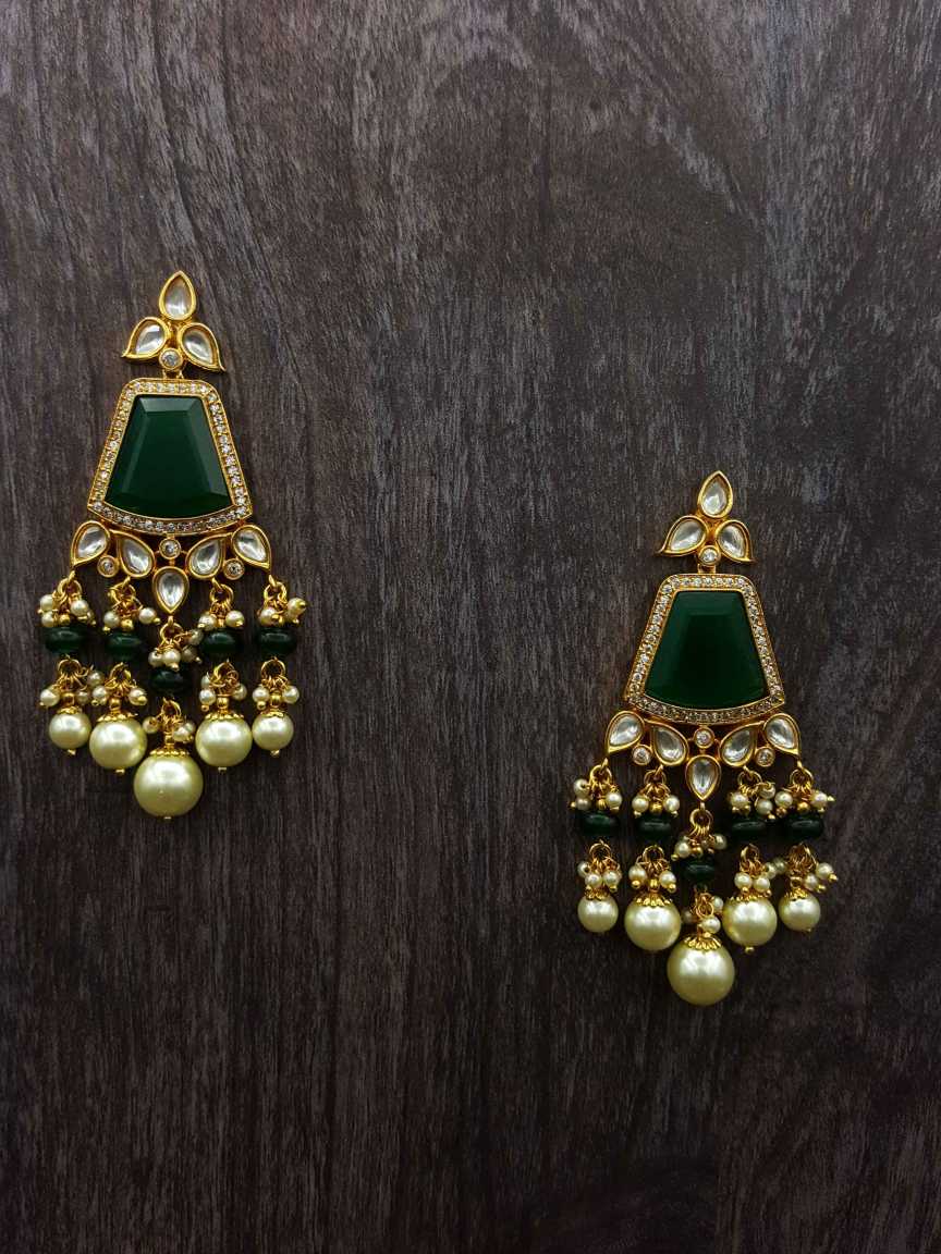 boutique-earring-ERBQ20862EMHG
