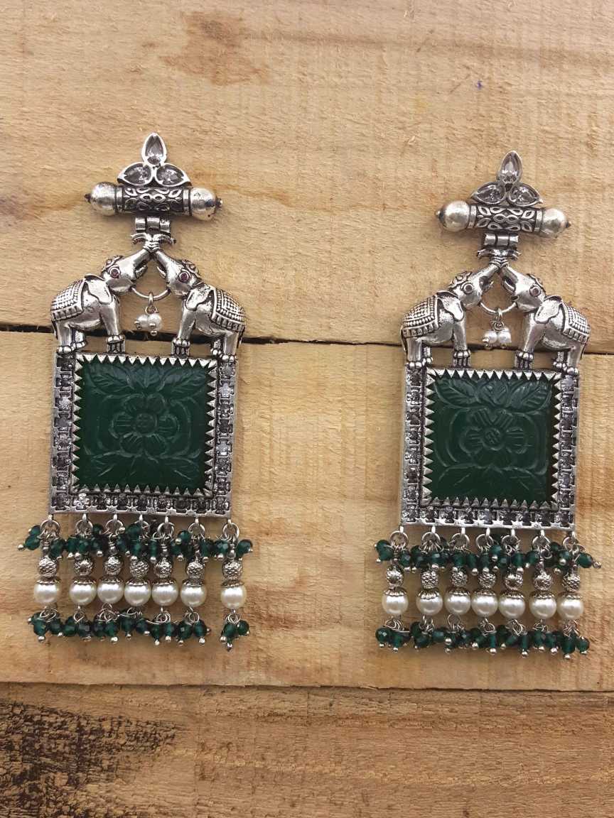EARRING in BOUTIQUE Style | Design - 20878
