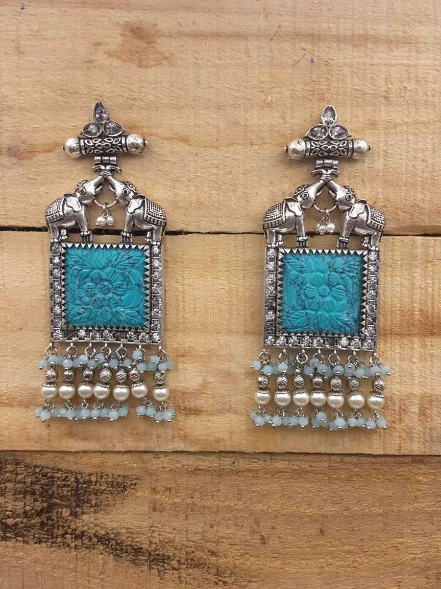 boutique-earring-ERBQ20878TQVC