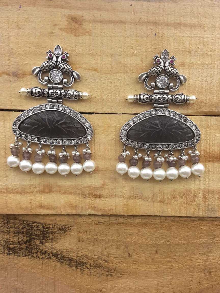 boutique-earring-ERBQ20881GYVC