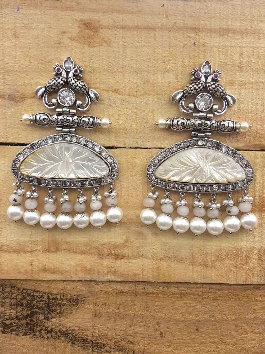 boutique-earring-ERBQ20881PLVC