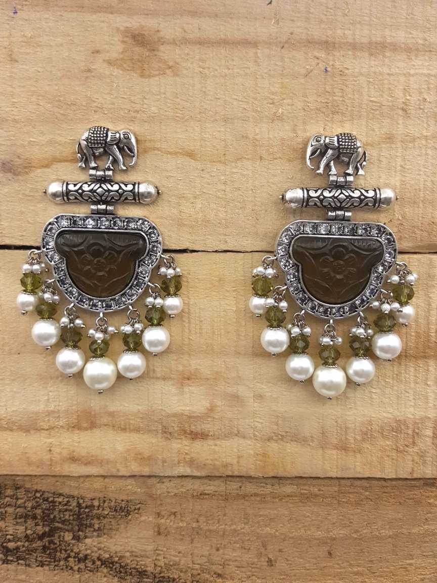boutique-earring-ERBQ20882GYVC