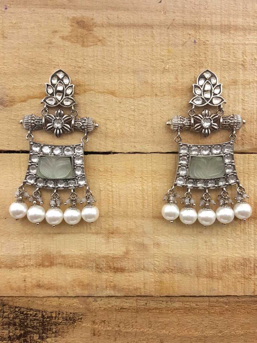 boutique-earring-ERBQ20883GYVC