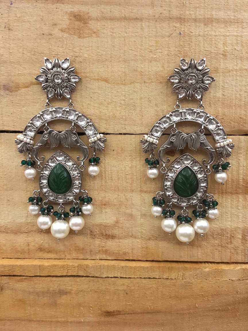 EARRING in BOUTIQUE Style | Design - 20886