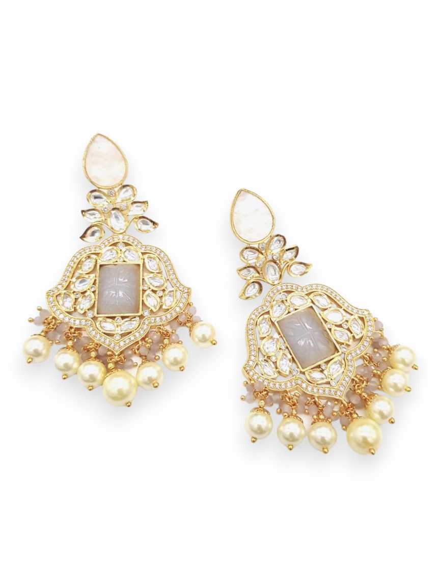 boutique-earring-ERBQ21151GYHG
