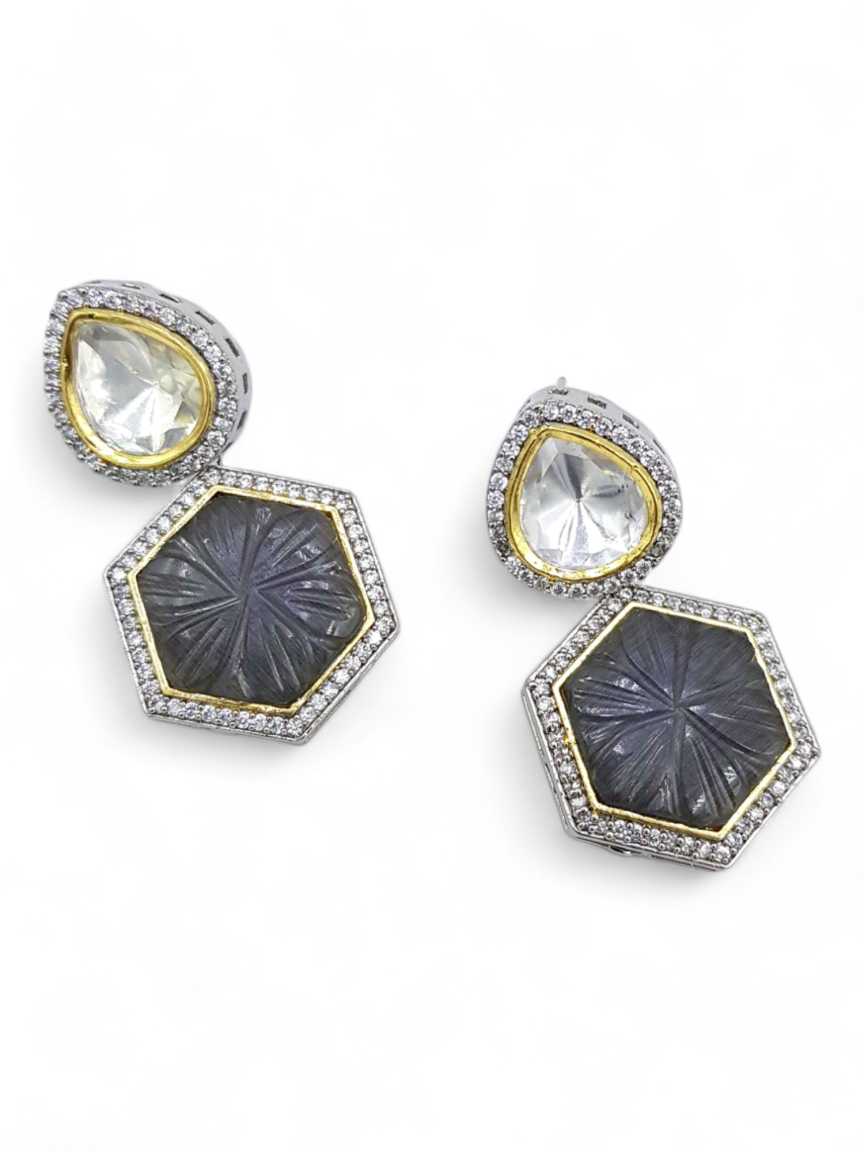boutique-earring-ERBQ21163GYVC