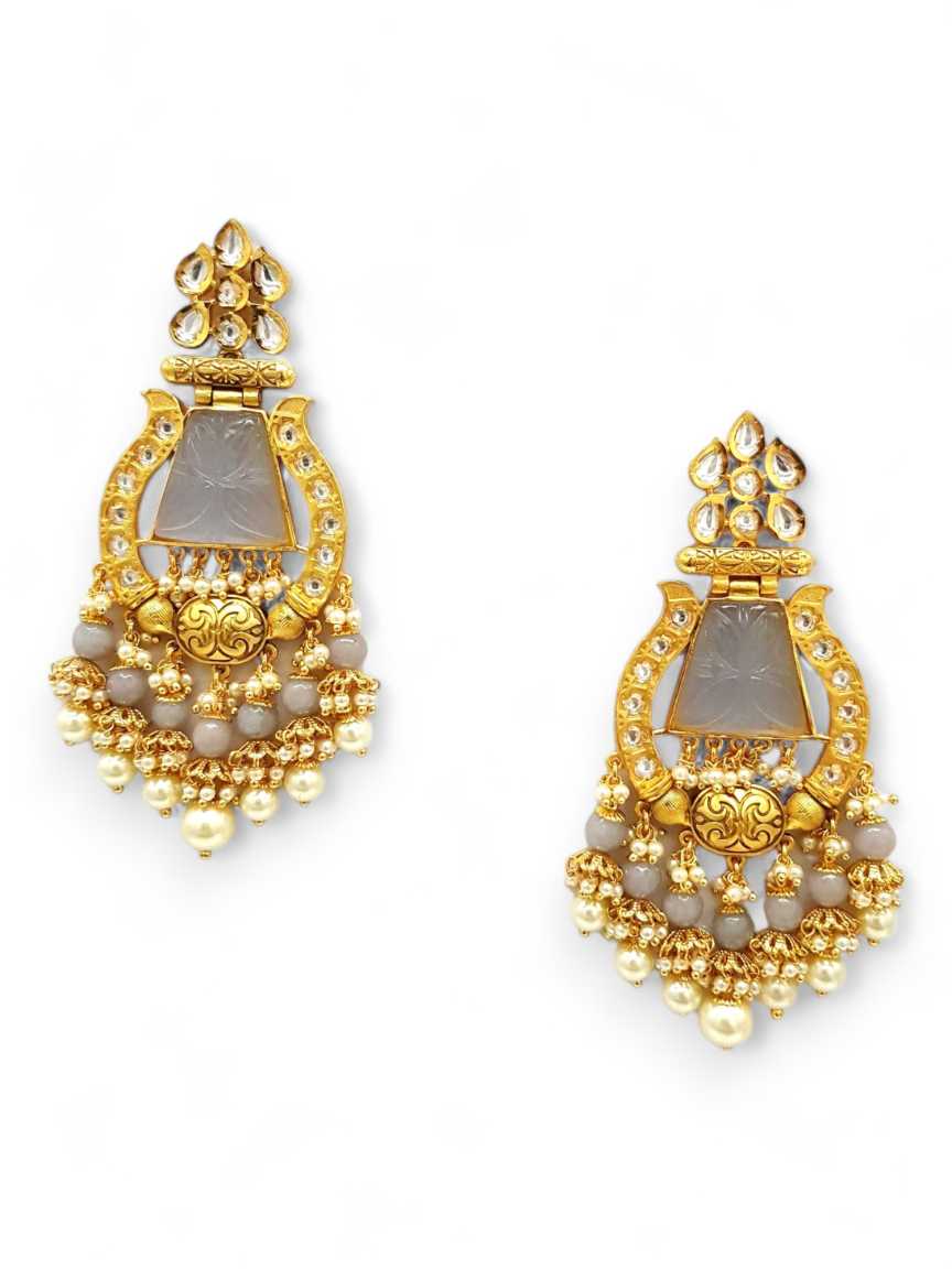 boutique-earring-ERBQ21176GYHG