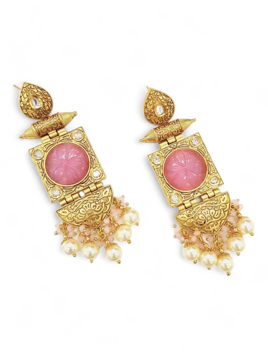boutique-earring-ERBQ21191PKGT