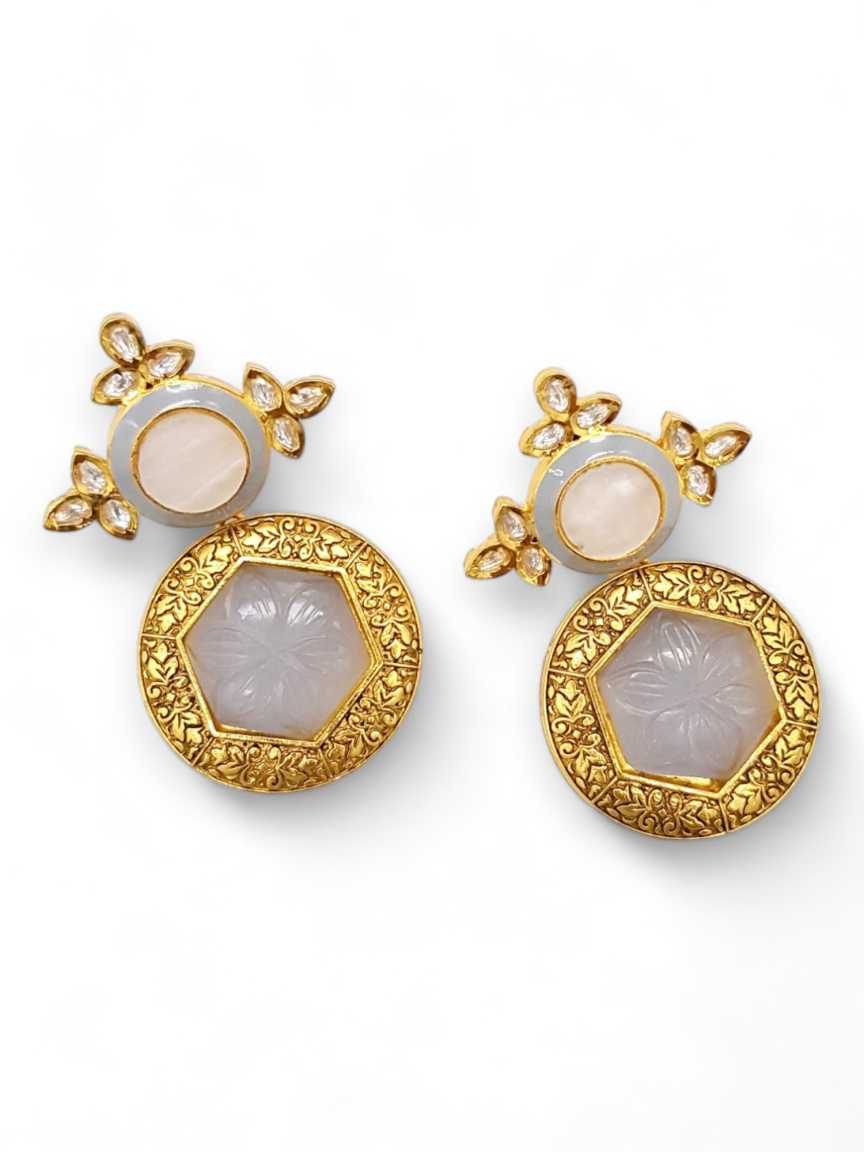 boutique-earring-ERBQ21196GYHG