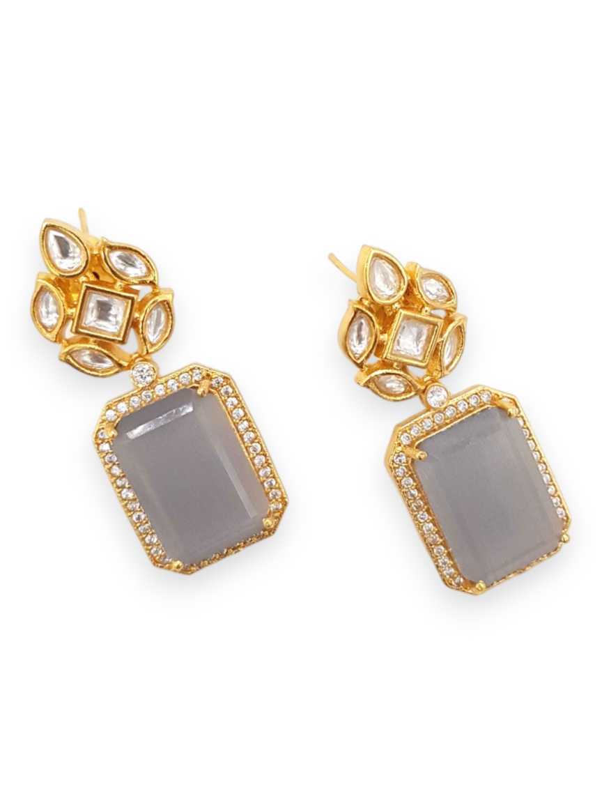 boutique-earring-ERBQ21227GYHG