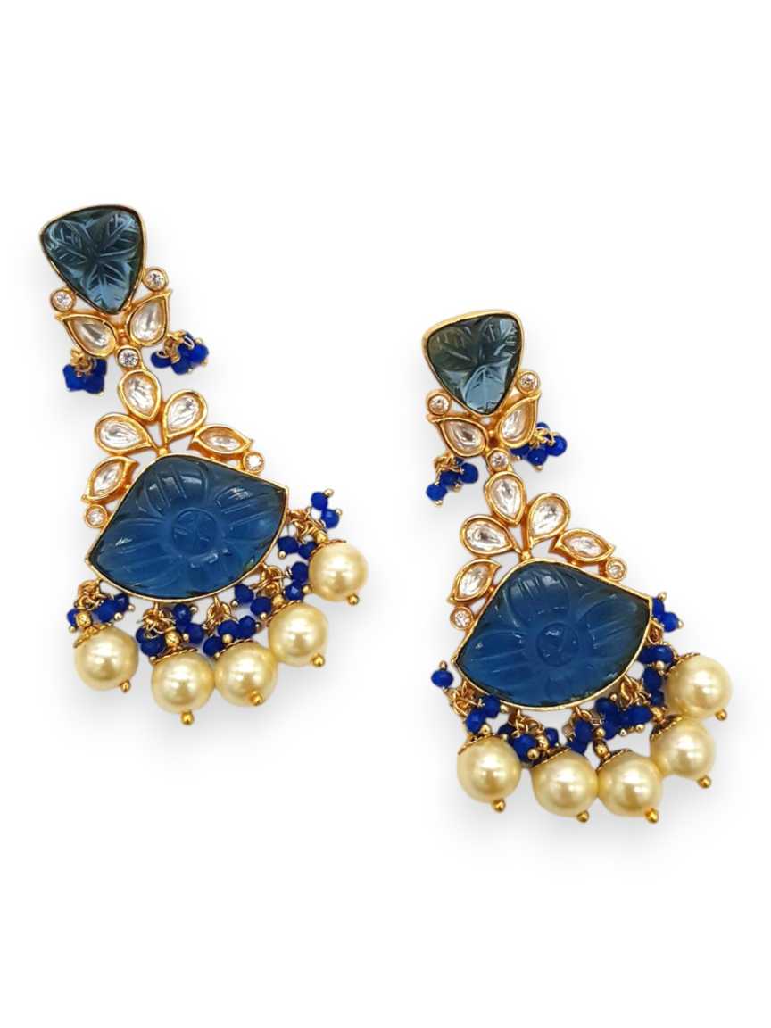 EARRING in BOUTIQUE Style | Design - 21257