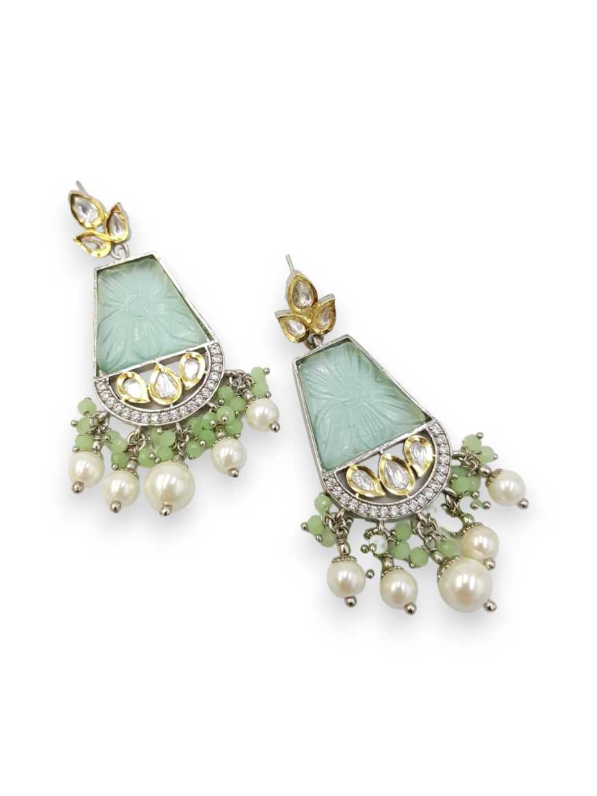 EARRING in BOUTIQUE Style | Design - 21313