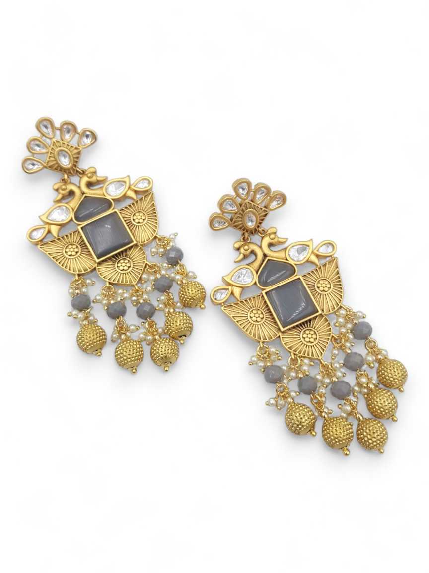 EARRING in BOUTIQUE Style | Design - 21458