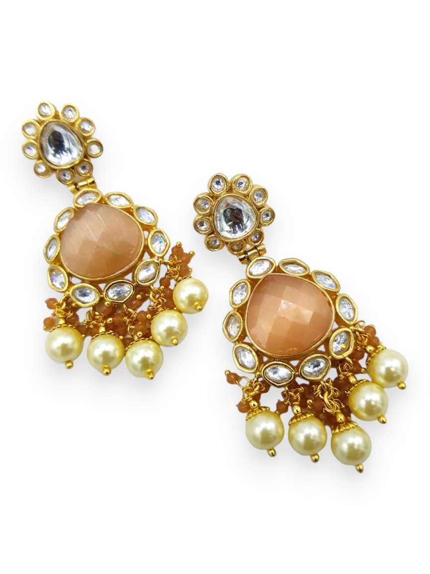 EARRING in BOUTIQUE Style | Design - 21473
