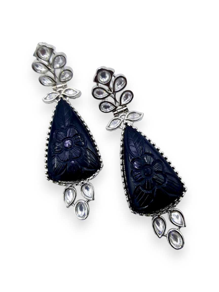 EARRING in BOUTIQUE Style | Design - 21481