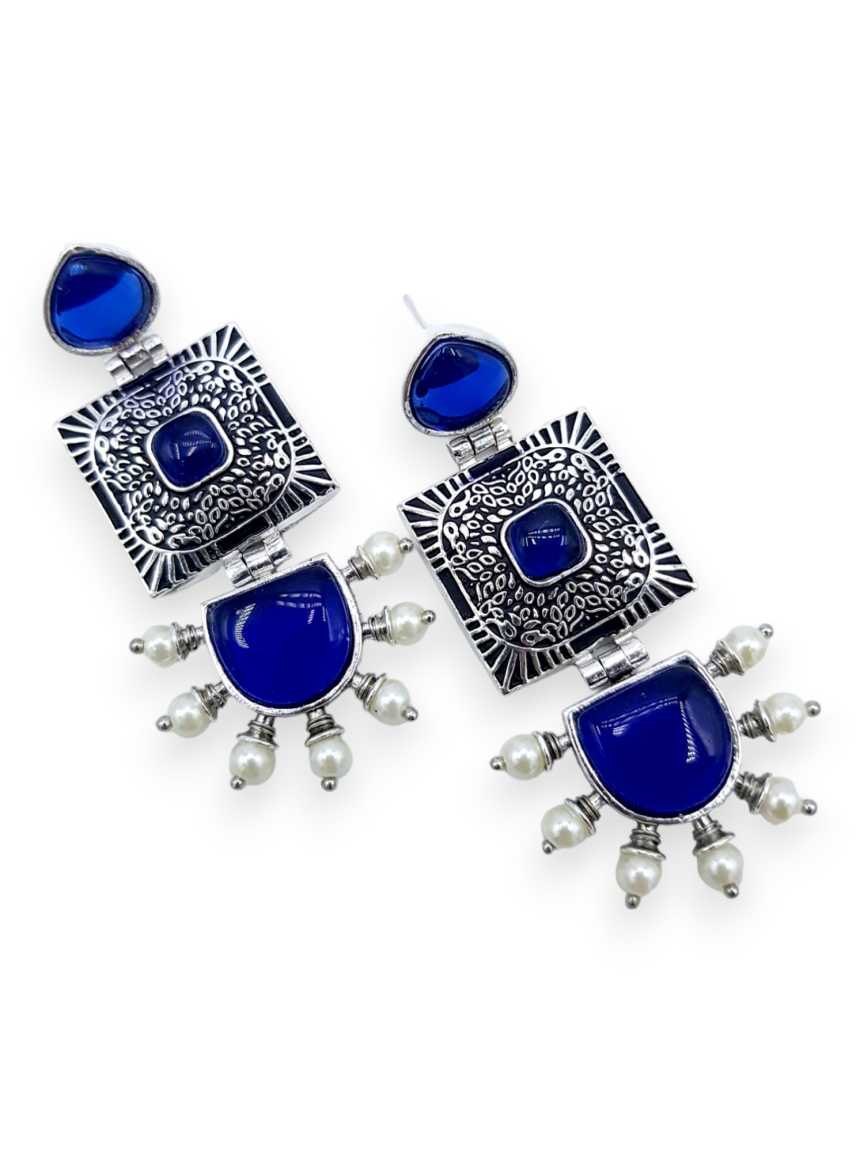 EARRING in BOUTIQUE Style | Design - 21489