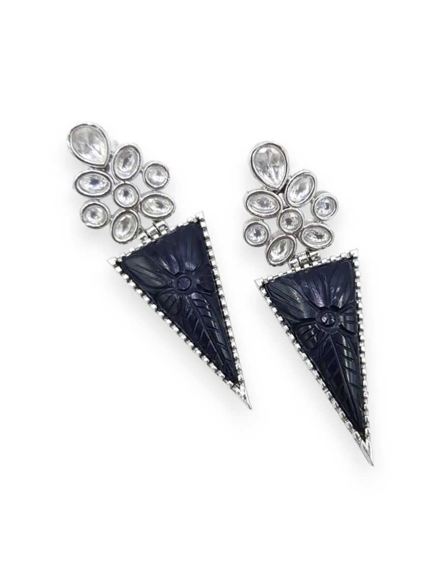 EARRING in BOUTIQUE Style | Design - 21521