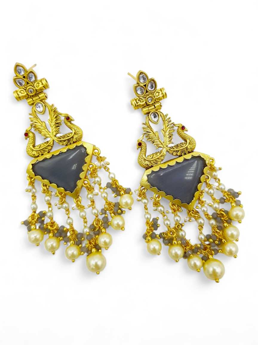 boutique-earring-ERBQ21559GYGT