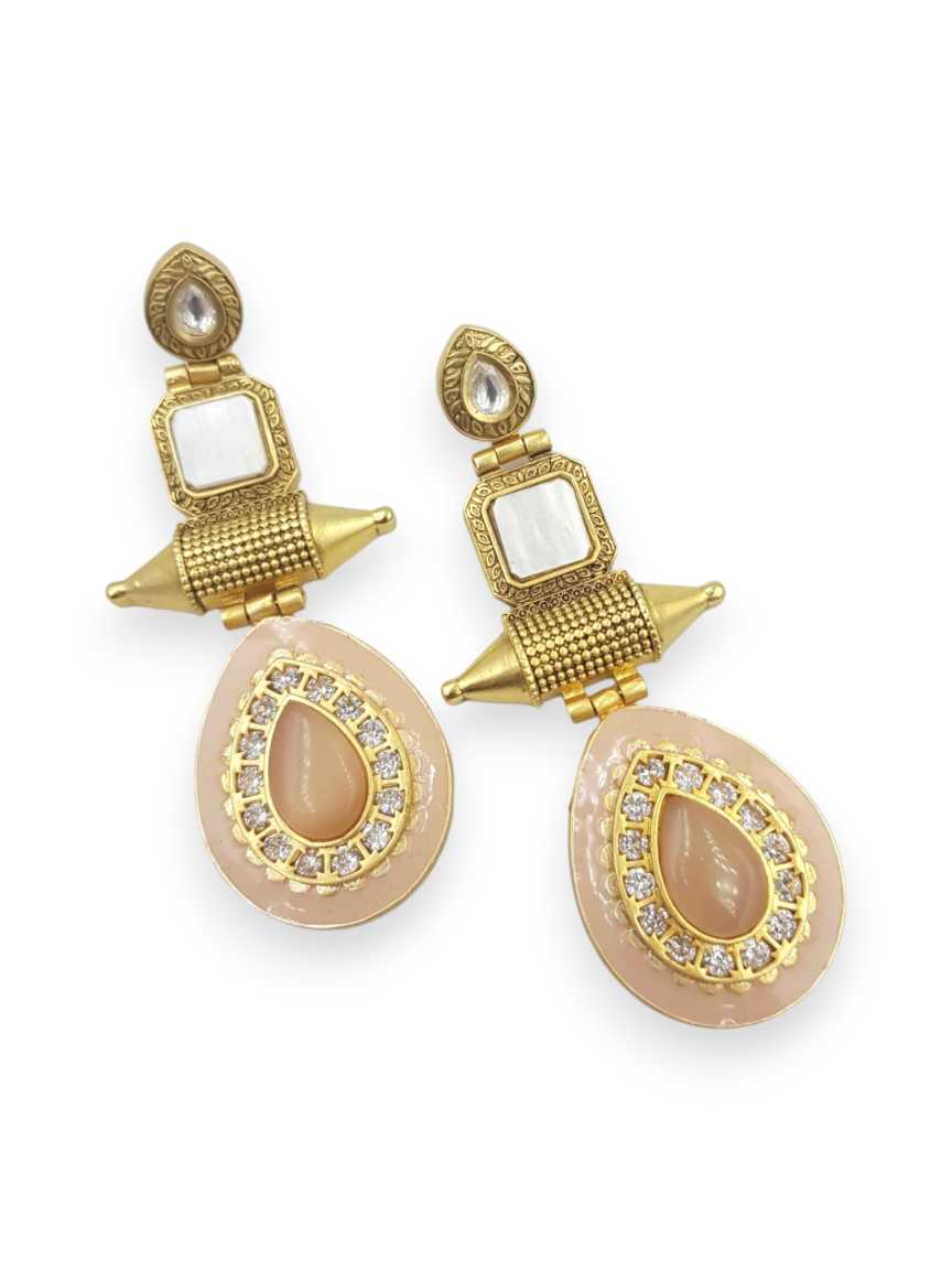boutique-earring-ERBQ21592PHGT