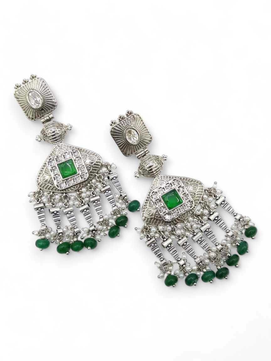 boutique-earring-ERBQ21656GNVC