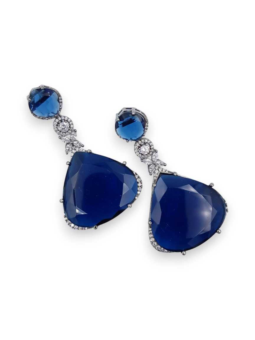 EARRING in BOUTIQUE Style | Design - 21901
