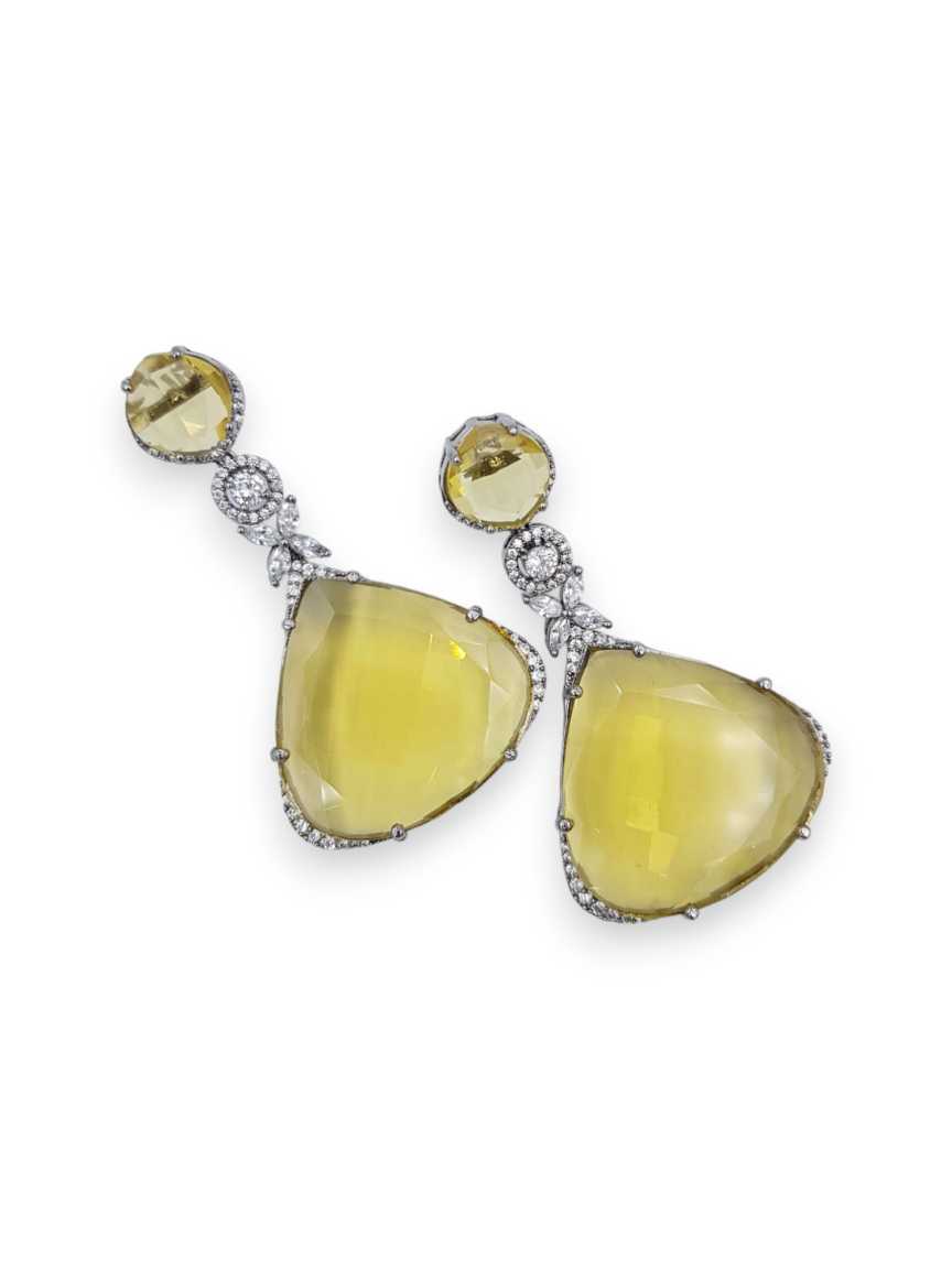 boutique-earring-ERBQ21901TZVC