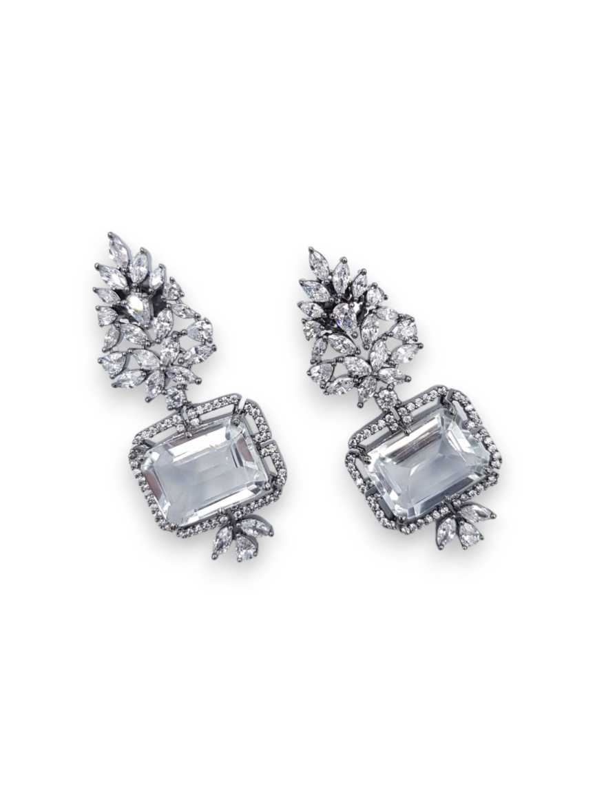 boutique-earring-ERBQ21914CLVC