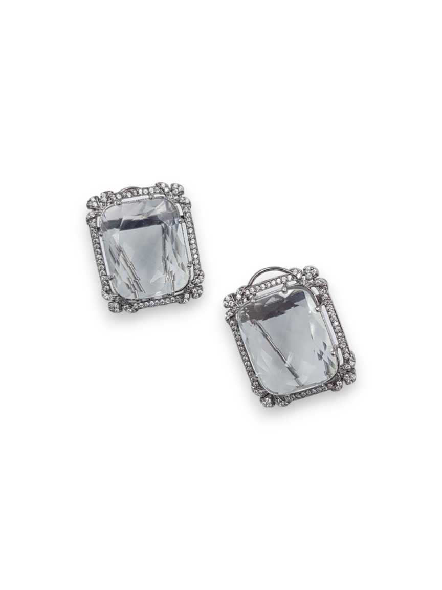 boutique-earring-ERBQ21962CLVC