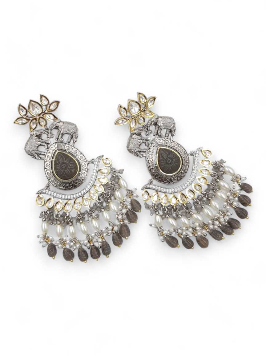 boutique-earring-ERBQ21966GYVC