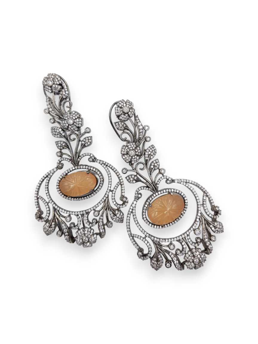 boutique-earring-ERBQ22049PHVC