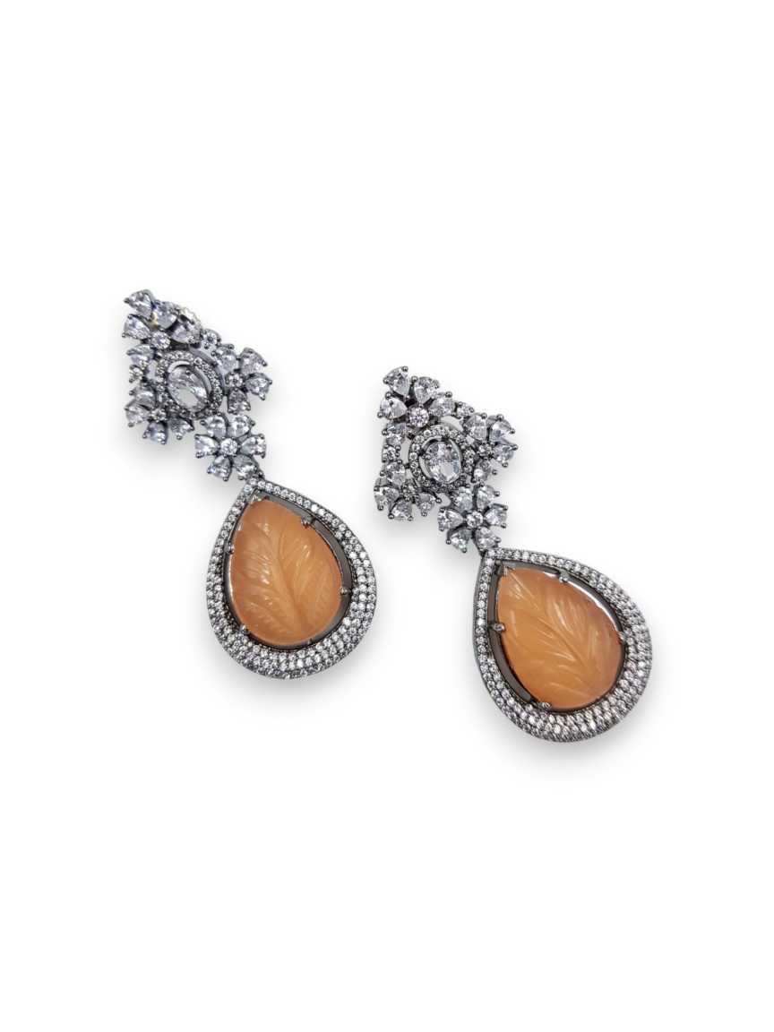 boutique-earring-ERBQ22093PHVC