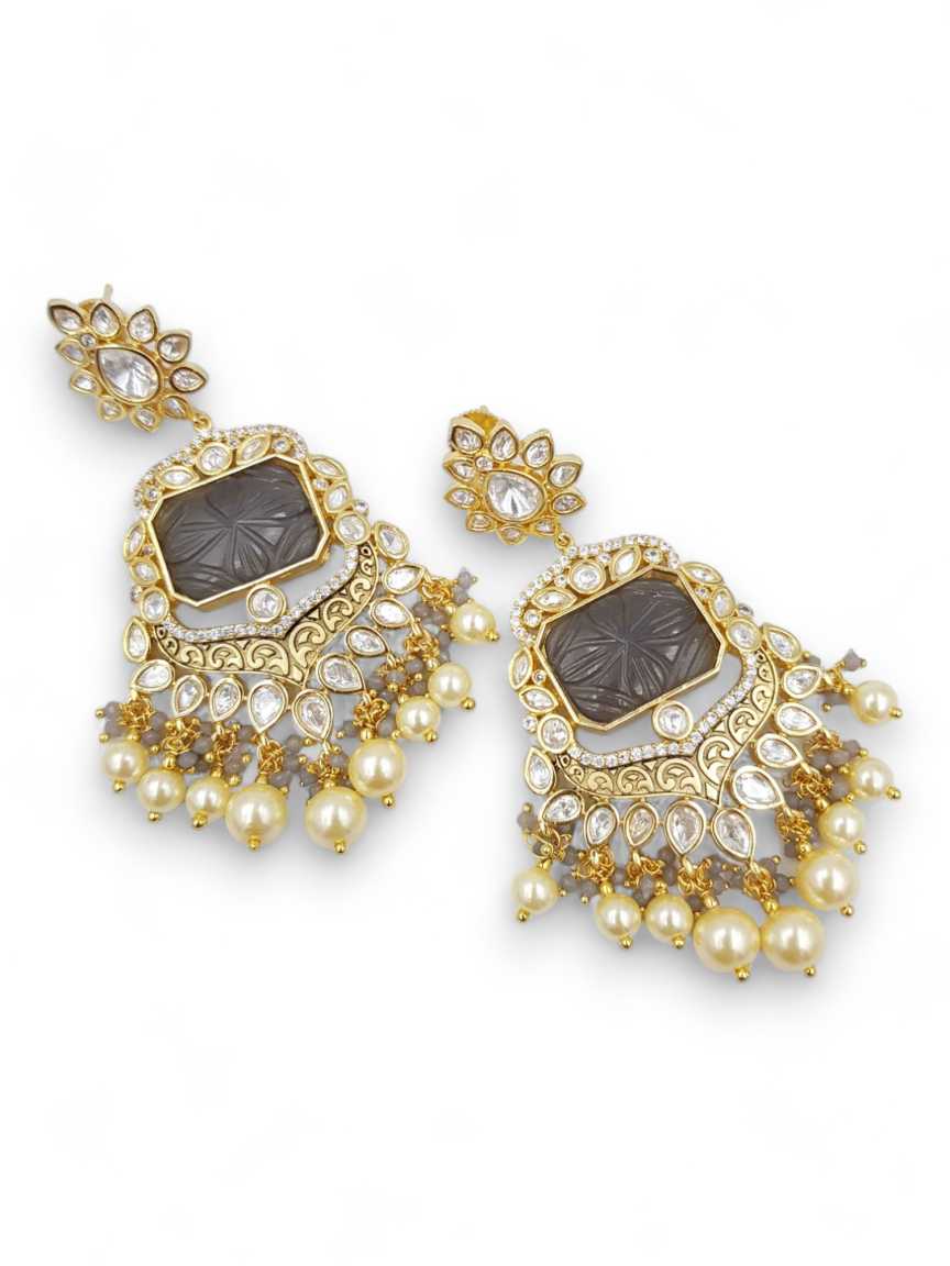 boutique-earring-ERBQ22107GYHG