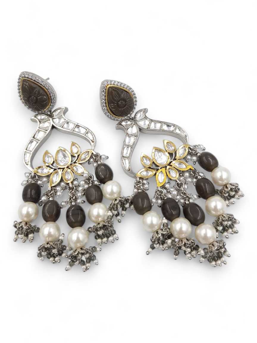 boutique-earring-ERBQ22152GYVC